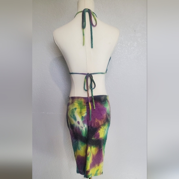 💚5/$25 Tie-Dye 2 Piece Triange Halter Top & Matching Skirt Set Size Medium - Picture 2 of 4